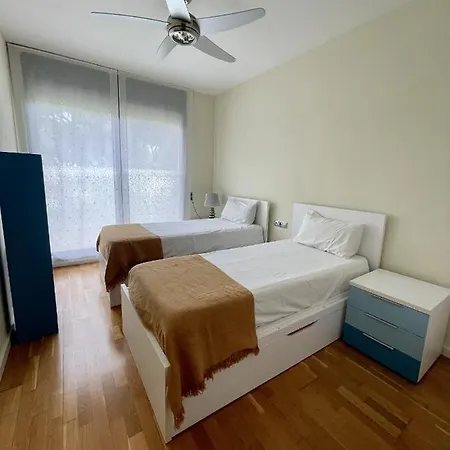 Olala Gava Beach Town House * Gavà