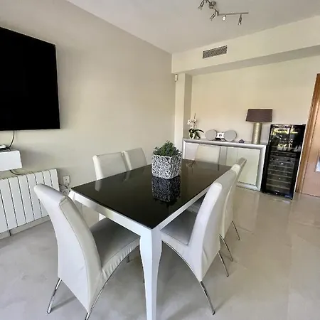 Olala Gava Beach Town House Gavà