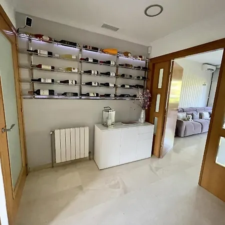 Villa Olala Gava Beach Town House Gavà